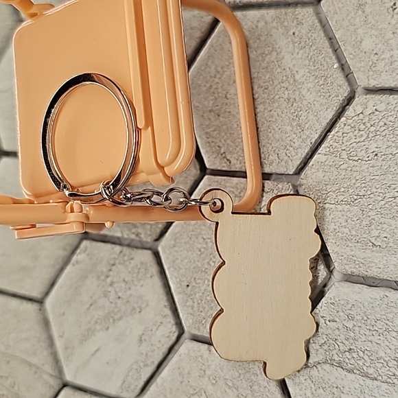 Wooden Keychain - Picture 3 of 3